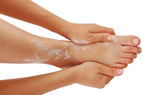 Learn How To Do Foot Spa At Home