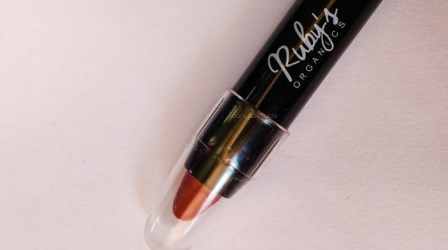 Best Organic Lipstick Brands You Can Try