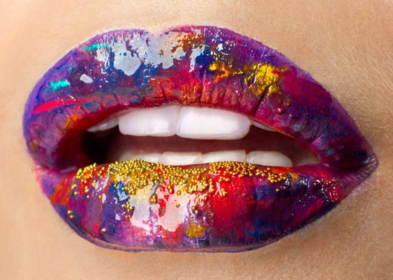 Stunning Lip Makeup Ideas That You Should Try Out